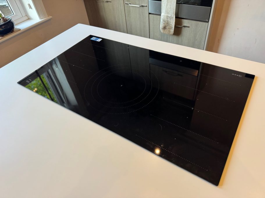 Corian island alteration in Leeds Worktop repair in leeds. Corian island bar damaged in leeds west yorkshire. Our repair involved cutting the corian on site and then sanding.